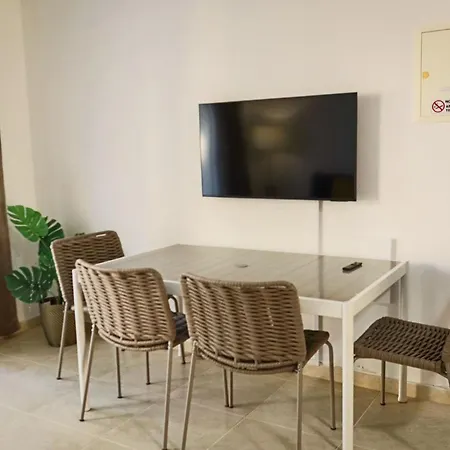 Apartment Nissi Elena -sunshine